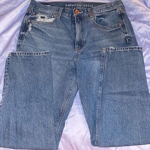 American Eagle boyfriend jeans